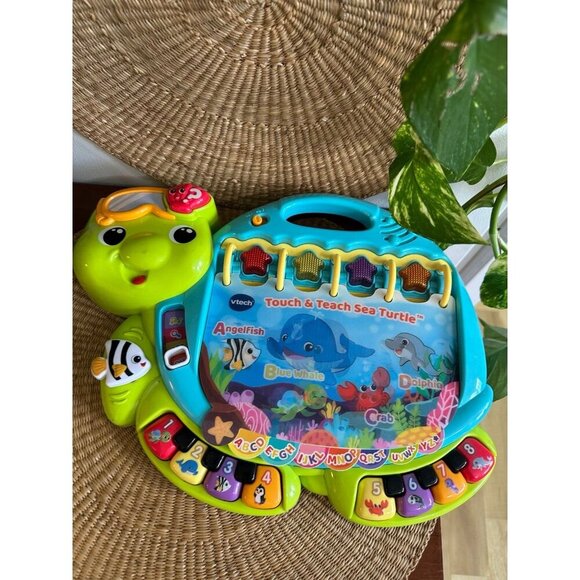VTech Touch & Teach Sea Turtle Learning Toy - Picture 1 of 8